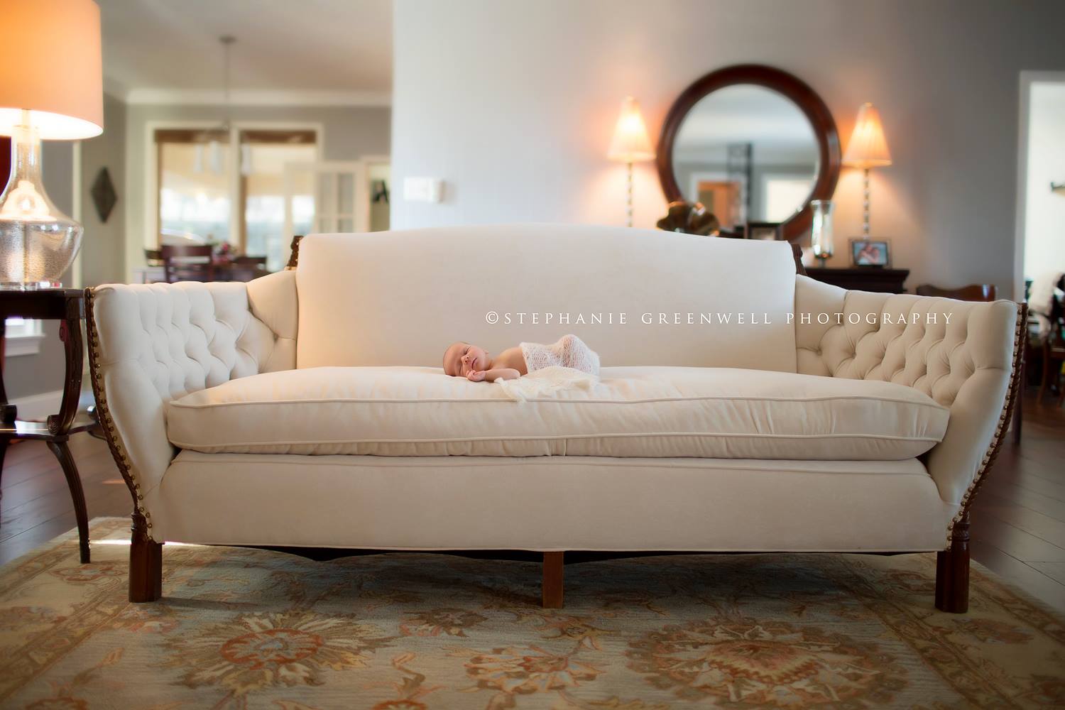 newborn baby vintage white sofa lifestyle home memphis photographer stephanie greenwell