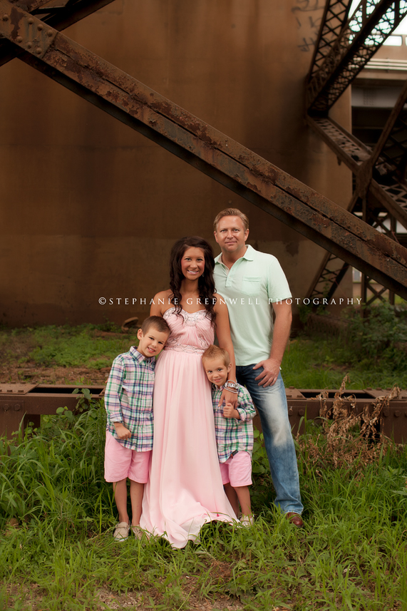 kate duffy frank patrick st louis urban family session stephanie greenwell photography